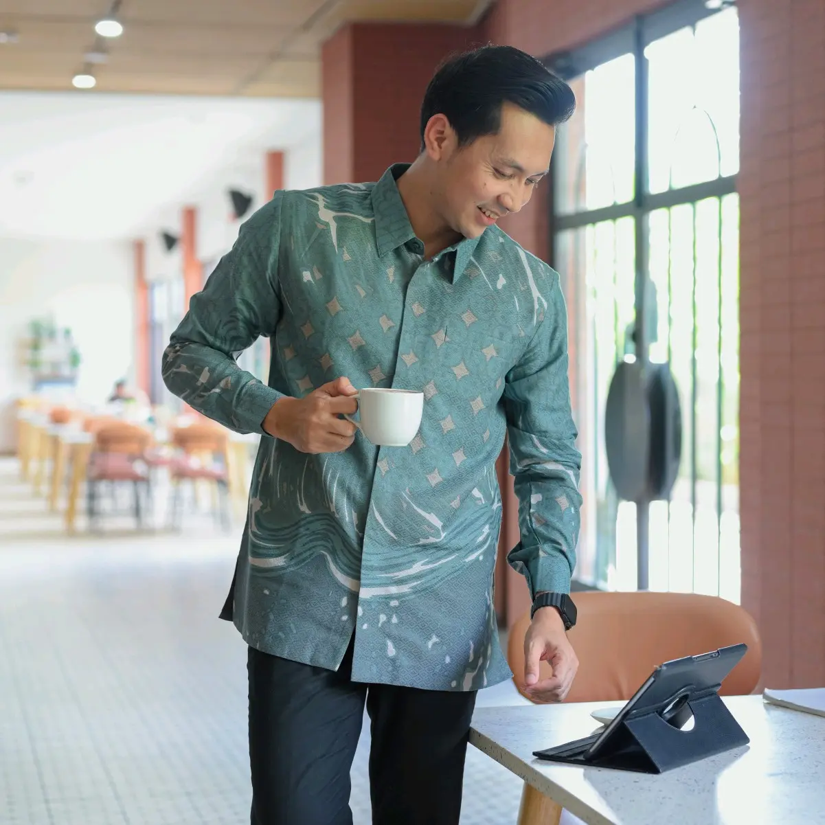 BATIK PRIA BAHAN DOBY LENGEN PANJANG LAPIS FURING HERO