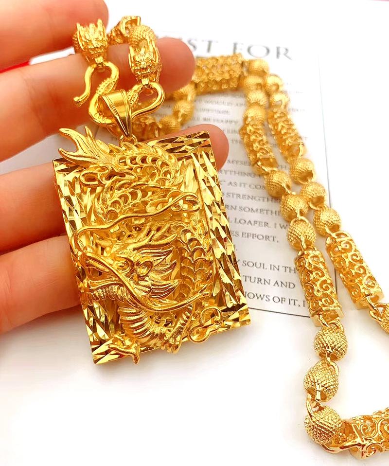 Product Introduction of Men's Necklace Pendant Hollow Dragon Head Necklace 7
