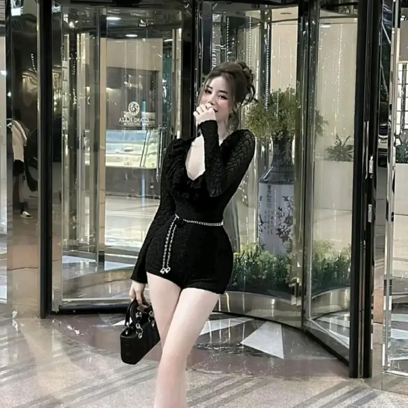 Jum ren đùi cổ bèo tròn tay dài có kem dây eo đính hoa Women Nữ 5