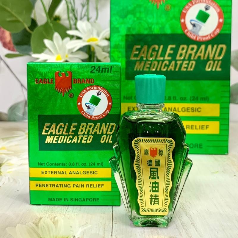 Dầu gió xanh Con Ó Singapore 2 nắp (hàng xuất mỹ) 24ml