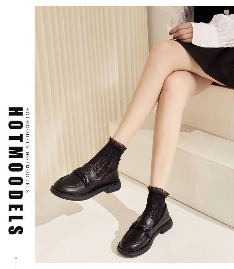 Product Introduction of British Style Leather Shoes for Women 2025 Spring and Autumn New round Toe Low Heel Single-Layer Shoes Slip-on Loafers for Women Footwear Walking Shoes Girl Slipon 6
