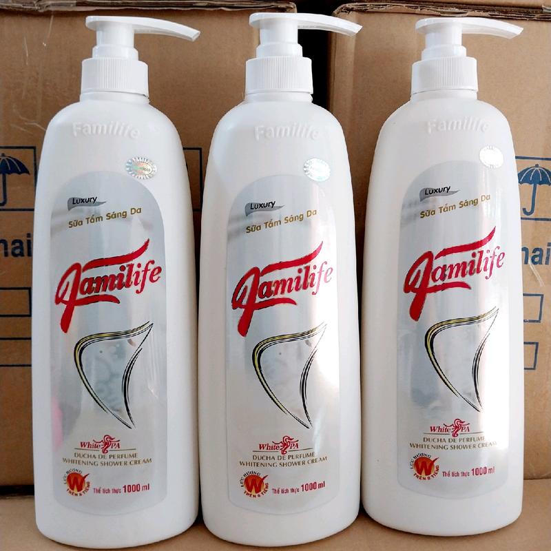 ComBo 3 Chai Sữa Tắm Cá ngựa Familife 1000ml