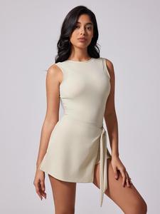 Women's Solid Color Round Neck Sports Romper, Casual Sporty Sleeveless Romper for Daily Outdoor Wear, Ladies Sportswear for All Seasons