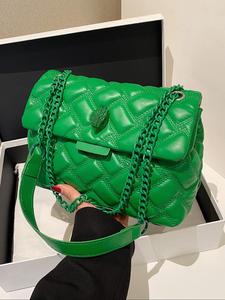 Women's Fashionable Chain Strap Quilted Crossbody Bag, Casual Solid Color Eagle Head Decor Shoulder Bag for Daily Commute, Trendy All-match Commuter Bag