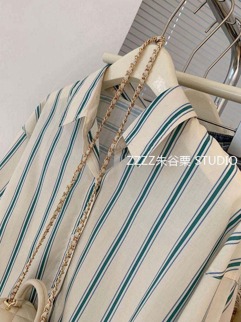 Product Introduction of Áo Sơ Mi Sọc, Ngoại Cỡ Cho Cô Gái Béo, Quần Áo Mùa Xuân Và Mùa Thu Cho Nữ, Dáng Rộng Vừa Vặn, 100,00kg, Phong Cách Phương Tây, Áo Sơ Mi Mỏng, Thời Trang Ins, Hàng Mới Về Năm 2024 Women Top 18