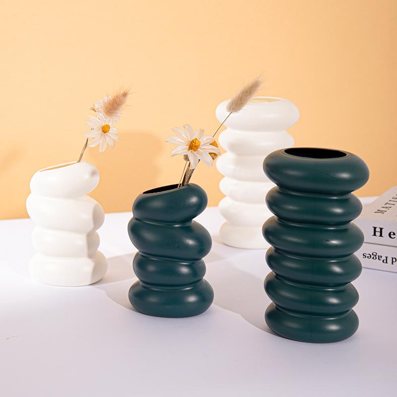 Product Introduction of Flower Creative Plastic Vase Plant Flower Hydroponic Vase Home Decor Vase Desktop Ornament 4