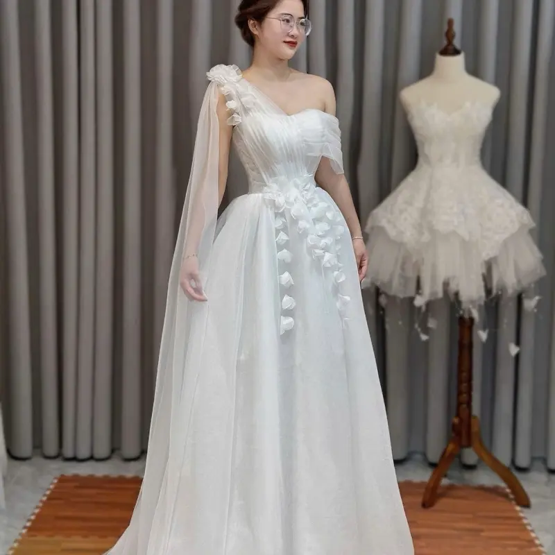 Váy đi bàn may gân nổi và xếp ly tùng suông vải voan trơn nhẹ nhàng