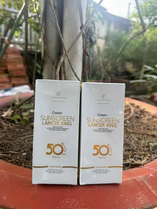 KemDưỡng Ẩm Trắng Da Giảm Nám Tàn Nhang Hiệu Quả skincare 6