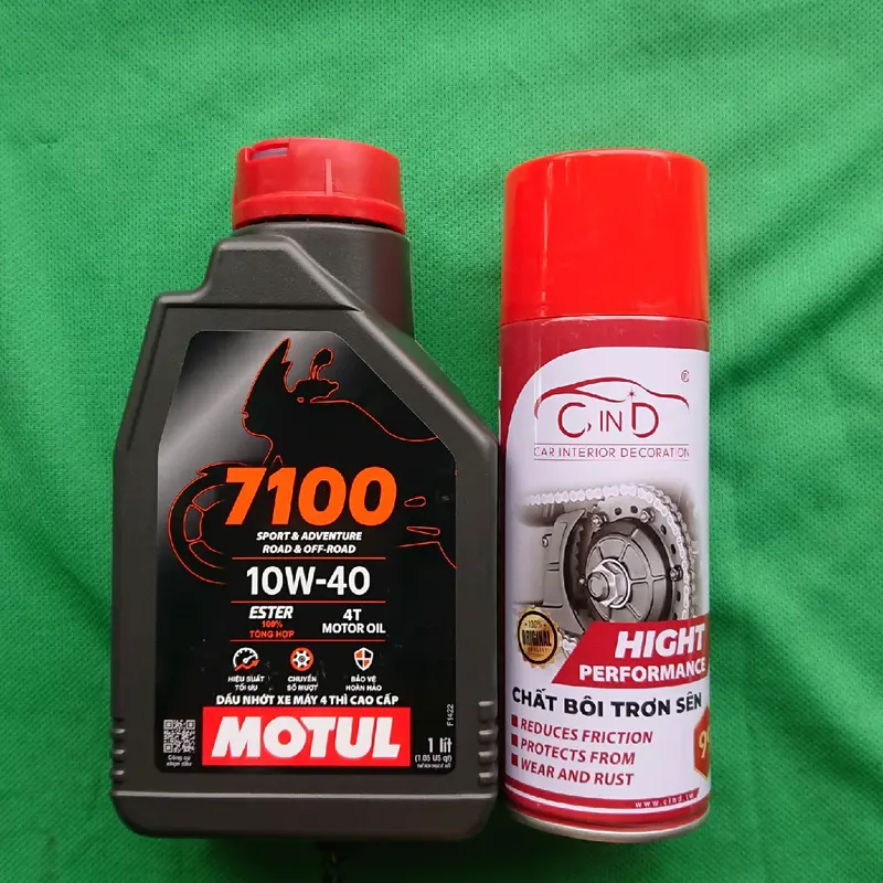 Dầu nhớt xe máy Motul 7100 10w40 1 lít và 1 chai xịt dưỡng sên 450 ml (bộ sản phẩm gồm 2 món như hình) 5