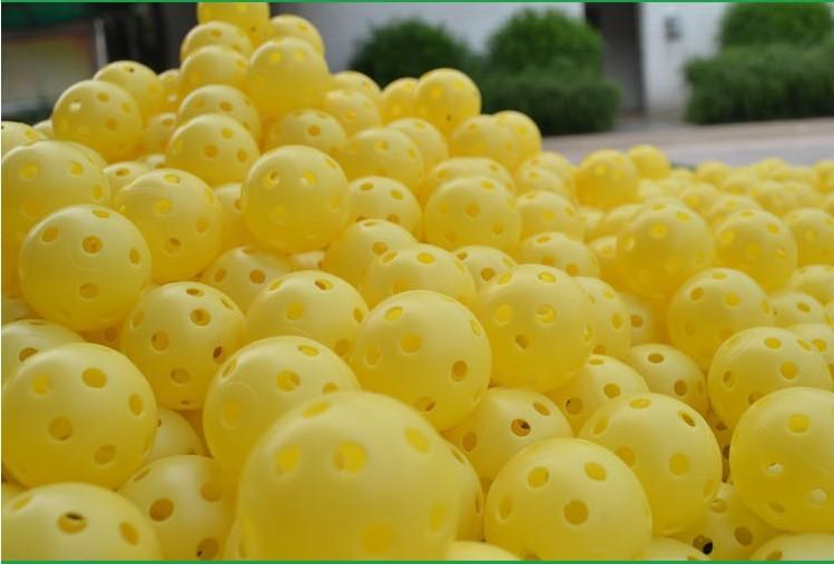Product Introduction of [PGM] Indoor Golf Practice Ball Holed Balls Wholesale Golf Ball Q009 8