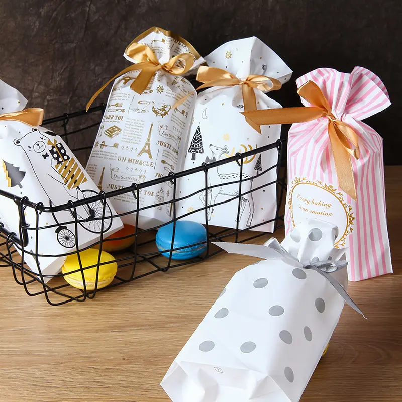 Túi đựng quà kèm nơ rút/ túi zip, túi tai thỏ chia kẹo, bánh siêu dễ thương THODECOR - Chất liệu Nilon, Nhiều màu, mẫu mã đa dạng 4