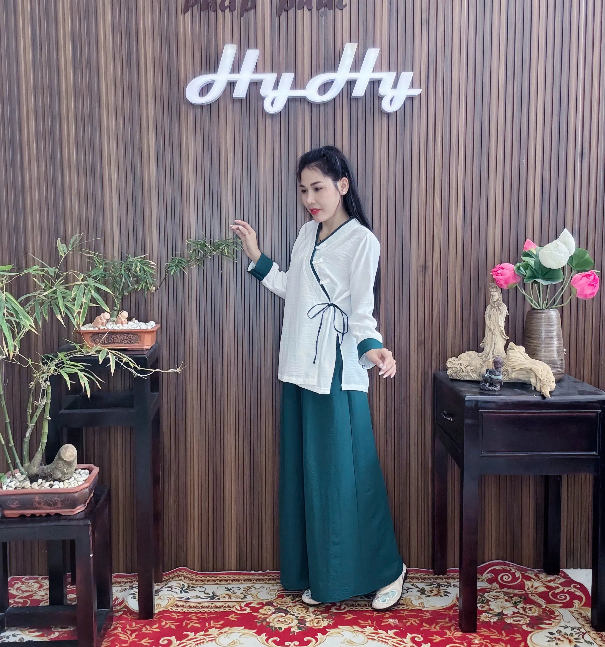 Bạch Vân - Bộ Pháp Phục Lễ Chùa Nữ BigSize Phối Viền Dây Cột Eo Thanh Lịch - HyHy