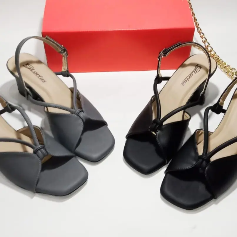 sandal high heels gurita sandal hak tahu Hitam Karet Wanita