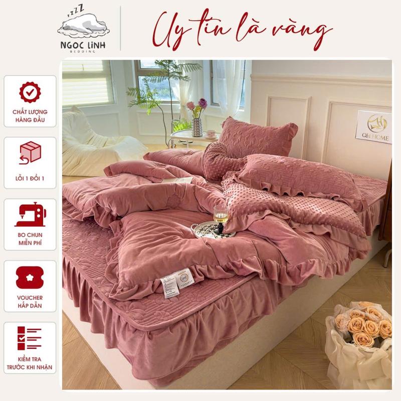 Bộ chăn ga gối nỉ tuyết sữa thêu họa tiết trần nổi có viền bèo sang trọng