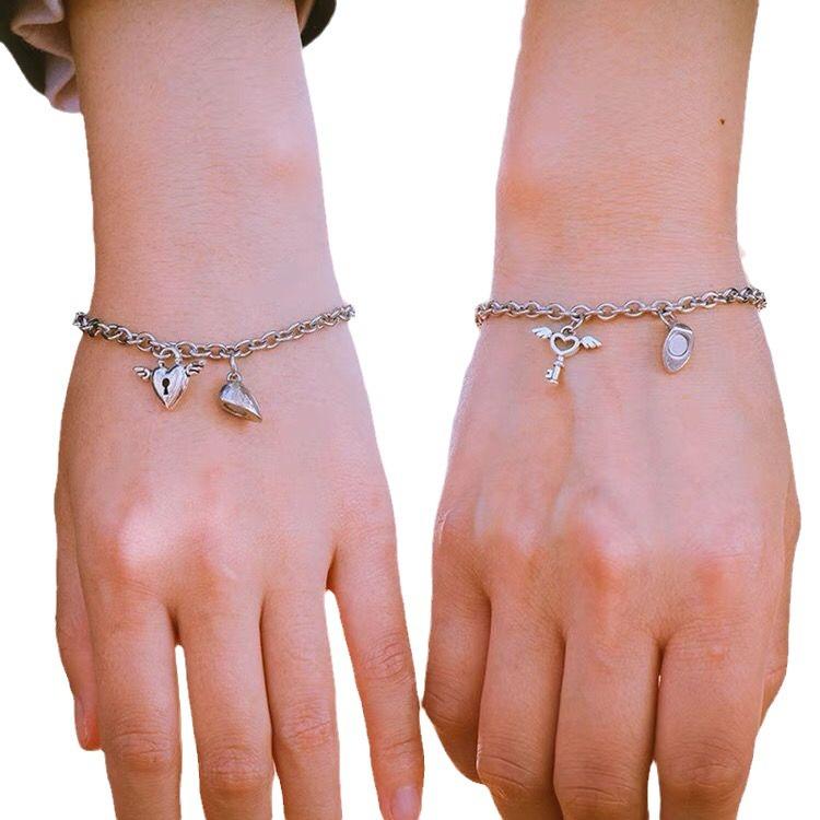 Vòng Tay Cặp Đôi Từ Tính, Thiết Kế Hình Trái Tim Thời Trang, Kết Hợp Khóa, Vòng Tay Cặp Đôi Sáng Tạo, Làm Bằng Kim Loại vòng tay  nữ vòng  mã lắc 5