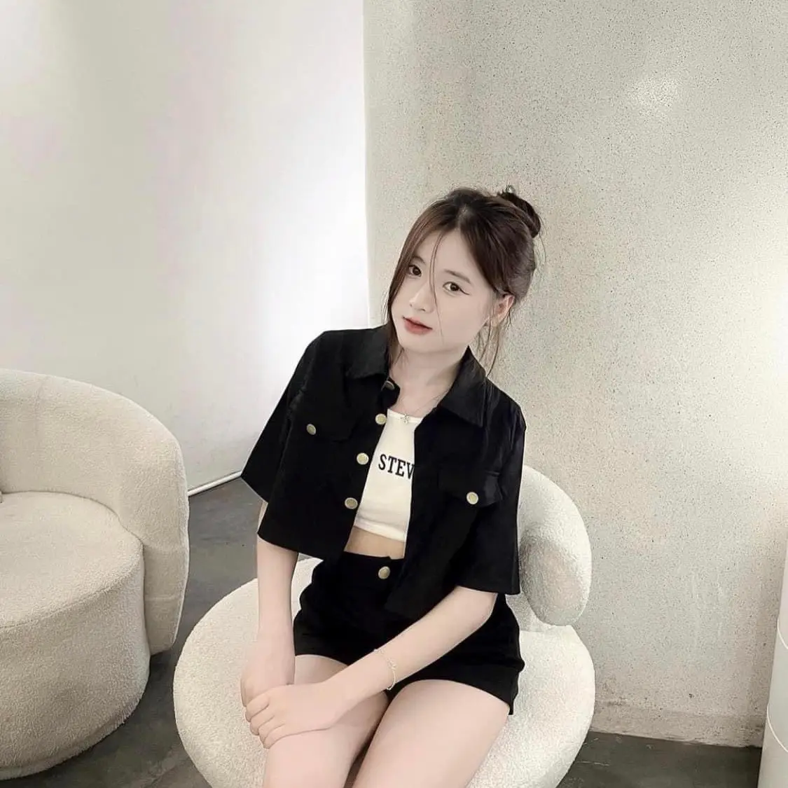 Set bộ nữ 3 món gồm áo khoác, áo 2 dây kèm short BST1902702 Kem Women Top setbo 3mon