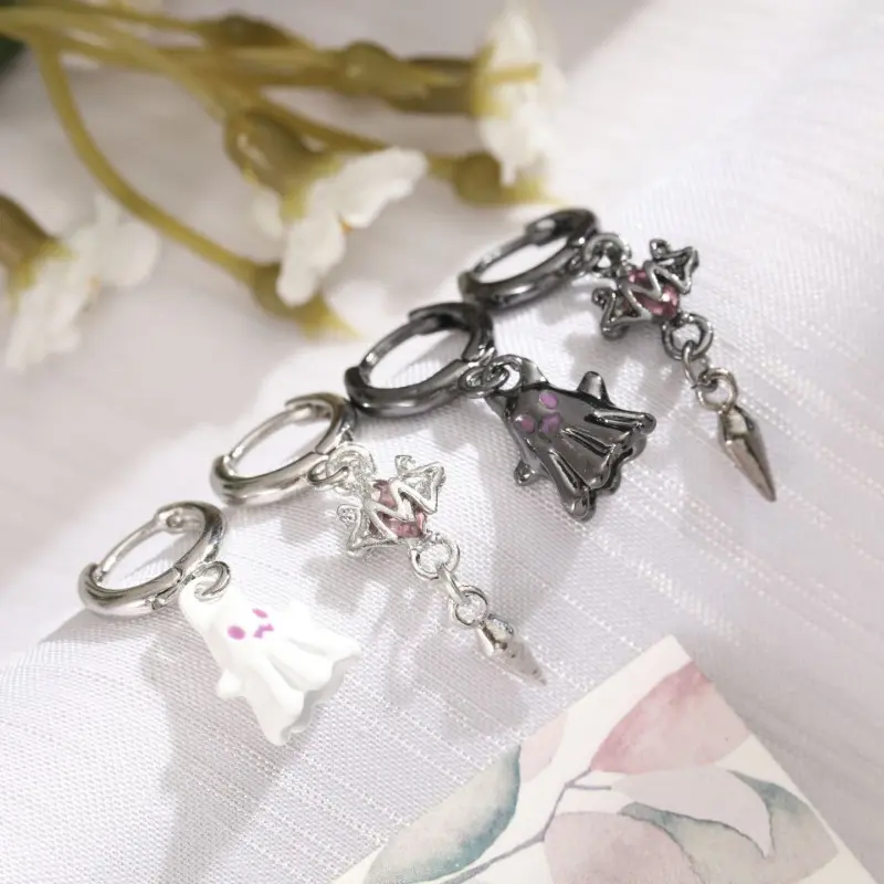 Alloy Ghost Little Devil Earrings in Black and White, Niche, Sweet, Cool, Asymmetrical, Funny Girl Earrings, Versatile Earrings