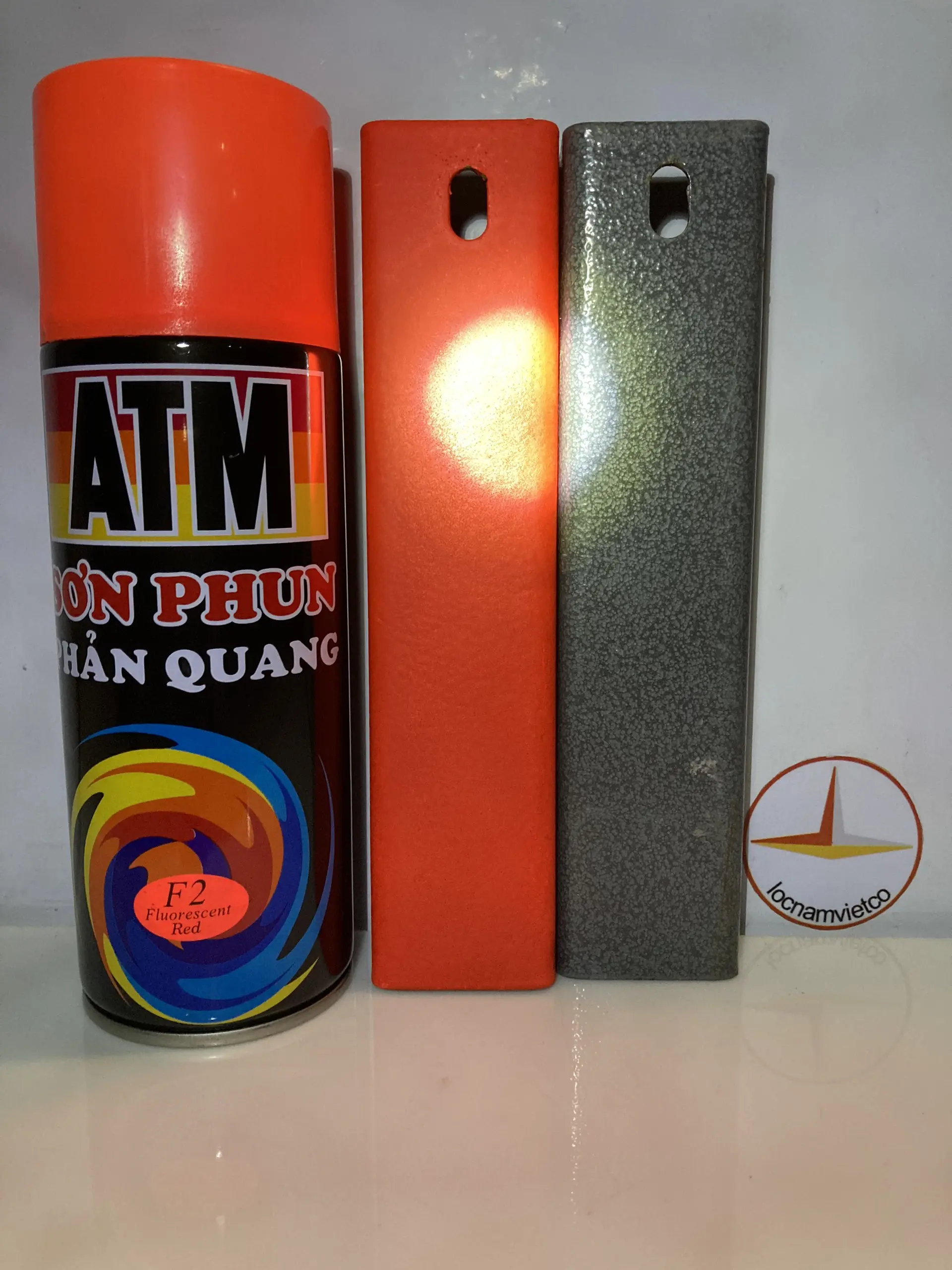 Sơn Xịt Phản Quang Đỏ F2/ F2 Fluorescent Red Spray Paint