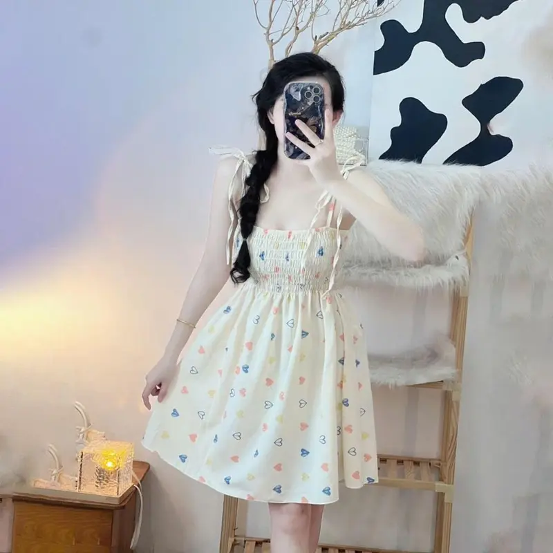 Đầm 2 Dây Nhún Chỉ In Họa Tiết Trái Tim, Pᶖg, Chấm Bi & Kem Gấu - Thời Trang Nữ Màu Hồng Chất Liệu Kate Thoáng Mát, Dễ Dàng Kết Hợp - Set Bộ Thời Trang Đáng Yêu Cho Mùa Hè 1