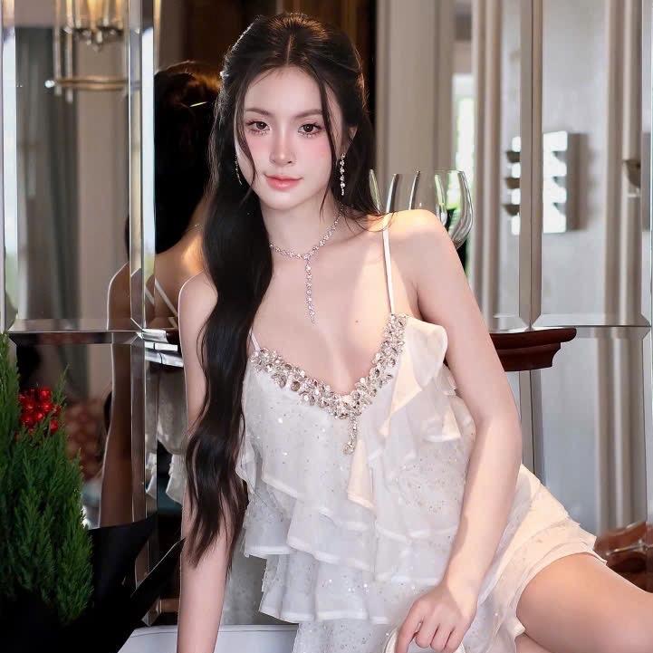 1994 STORE - Đầm thiết kế đi tiệc nữ,đầm kim sa cao cấp hai dây voan bèo tầng đính viền đá sang chảnh. Dress Women Trắng Váy 3
