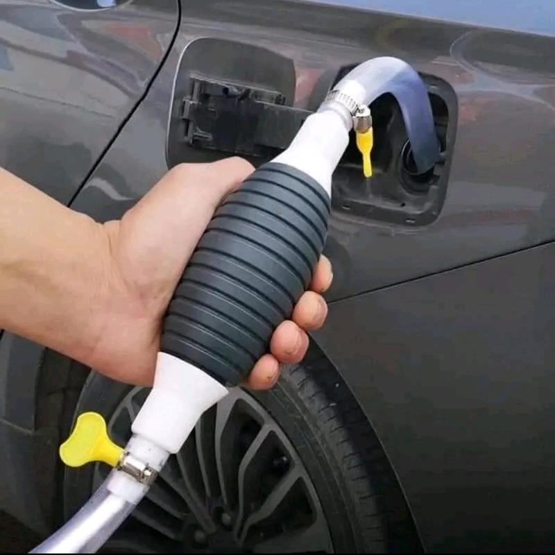 Dụng cụ hút chất lỏng bóp tay 7