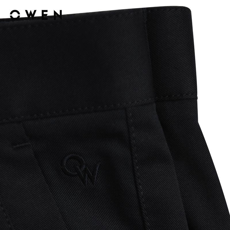 OWEN - Quần khaki Nam Regular Fit QKR241202 Màu sắc Đen 29.2% rayon 47.1% polyester 21% renu 2.7% lycra  Hoạ tiết Trơn Menswear 2