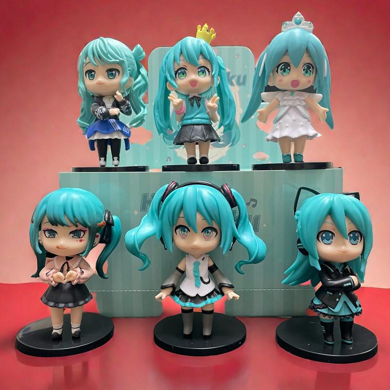 Product Introduction of Mô Hình Nhân Vật Hatsune Tương Lai, Hàng Mới Về, 6 Mũ Nhỏ Quà Tặng Hàng Hóa Anime, Bộ Dụng Cụ Nhà Để Xe Ô Tô, Đồ Trang Trí Mô Hình, Bộ Sưu Tập 1417 Người 4