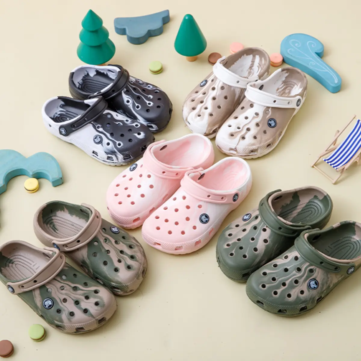 CLOGCRAZE  Classic Tie Dye Design flat Breathable Clogs for kids sandals
