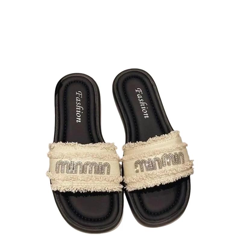 Dép lê nữ quai ngang tua dua khoá đính đá chữ MM đi chơi,đi du lịch rất xinh DéP GiàY