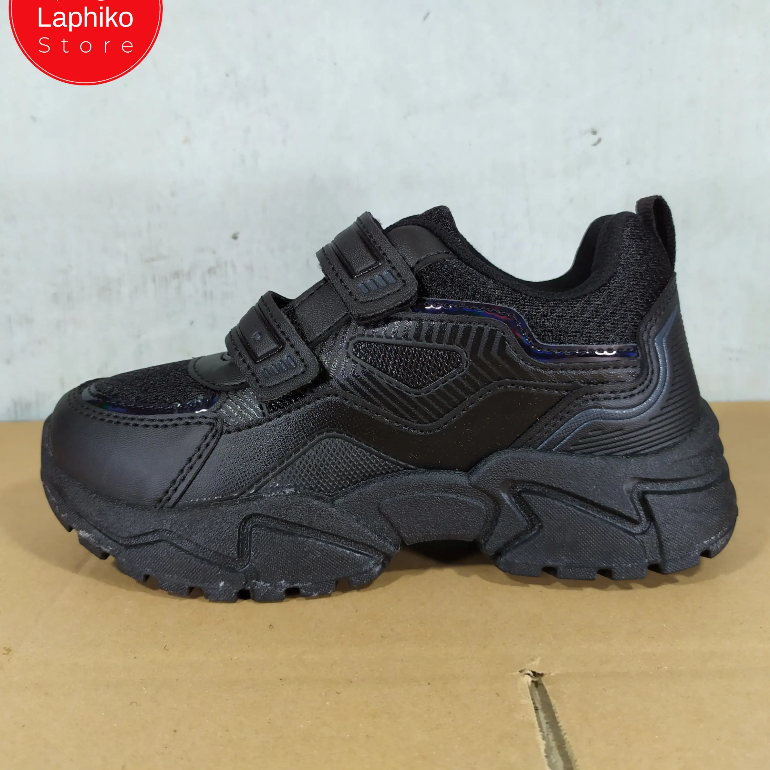 Sepatu sneakers sekolah hitam perekat Pro ATT SBM 631 31-38