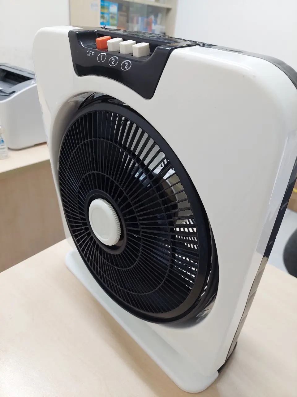 Quạt hộp V4 12V DCTiết kiệm điện