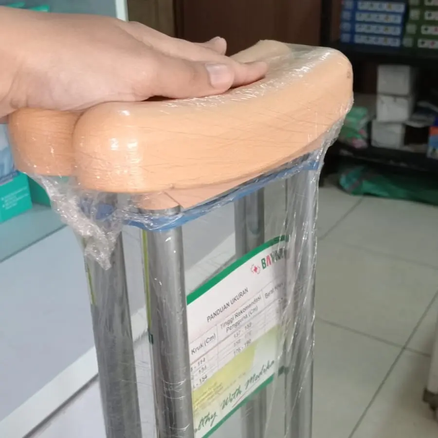 Tongkat Kru Ketiak Baymed Sepasang