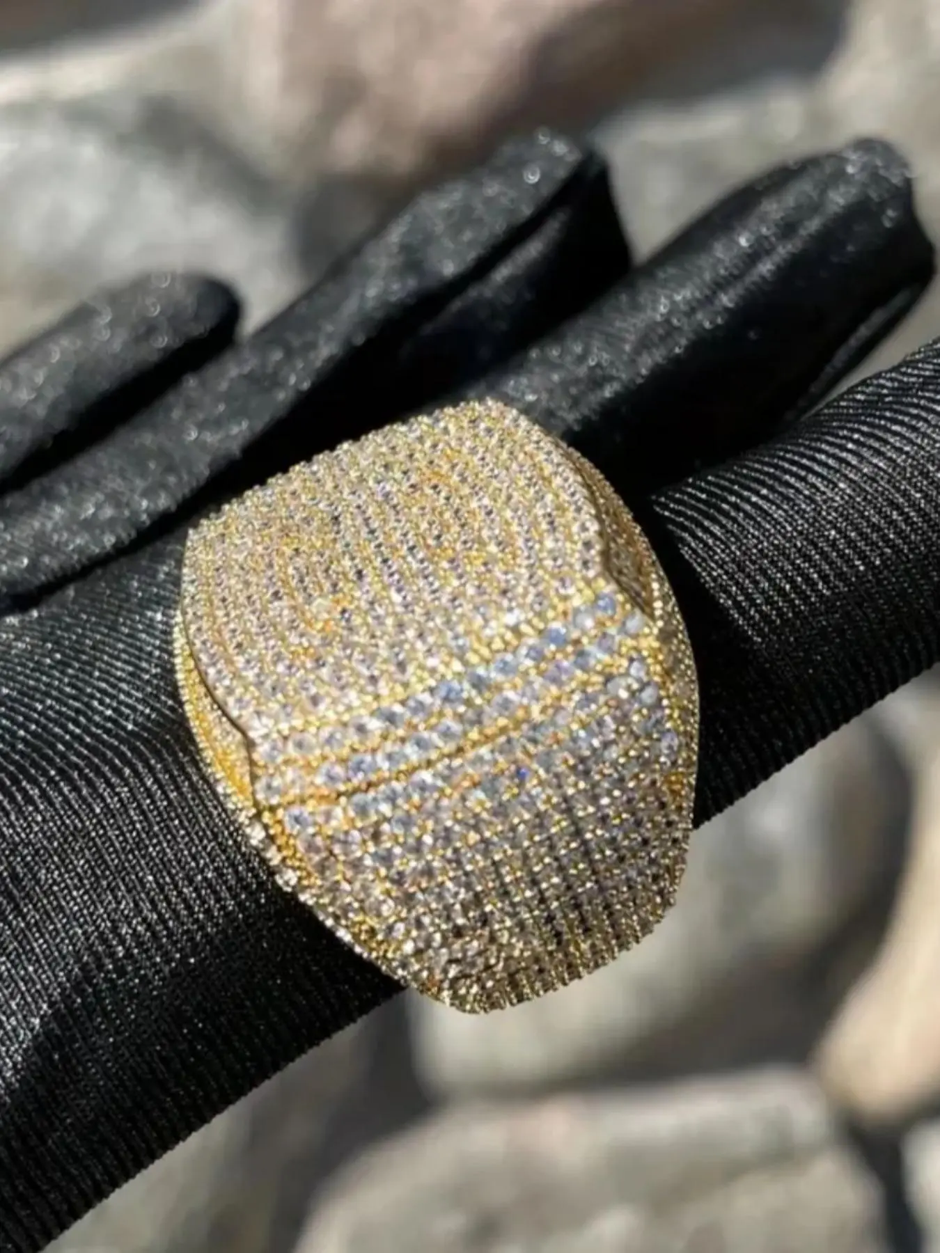 Luxurious Rhinestone Decorated Chunky Geometric Ring, Fashionable Punk Style Ring for Men, Striking All-match Fashion Accessories, Exquisite Jewelry for Birthday Gifts