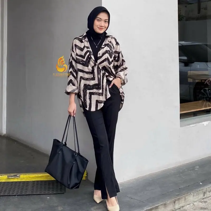 Flazani-￼Kemeja Basic Oversize Lengan Puffy Korean Style Rayon Motif New Series kemeja Jumbo Kemeja Tangan Kancing Kemeja Casual Atasan Wanita Atasan Kerja Atasan Motif Baju Viscose Panjang Katun 2