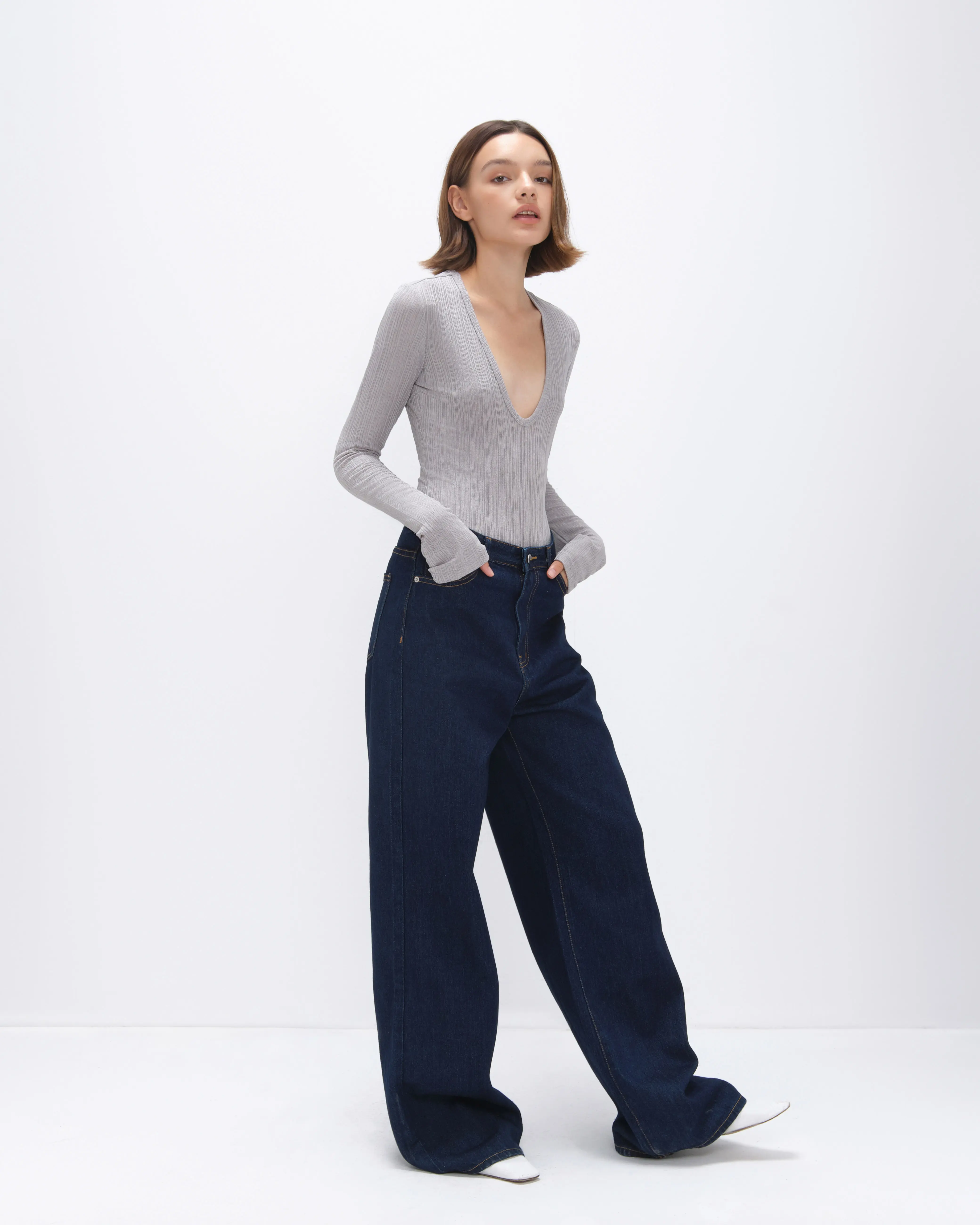 HIGHCHIC - LOR JEANS - Quần Jean dáng suông - Xanh navy- Kiểu dáng sang trọng Nữ Women Pants Denim