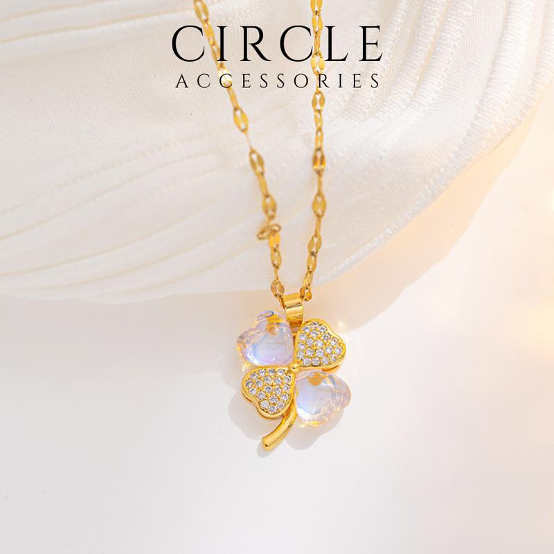 Dây chuyền cỏ 4 lá hoa vang đổi màu sang trọng vòng cổ nữ thời trang cá tính phong cách trẻ trung chất liệu titan mạ vàng 18K không đen gỉ bền đẹp sáng màu. sức