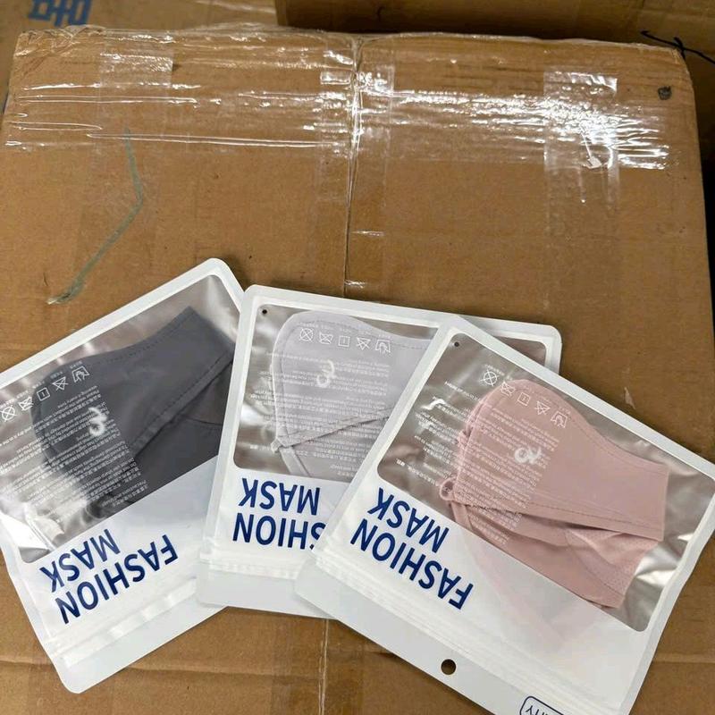 Khẩu trang 5D vải lụa fashion mask , mềm mịn 0