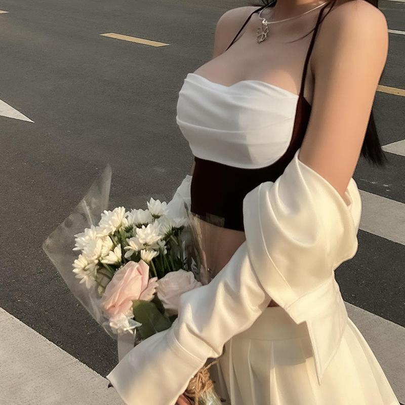 Product Introduction of Women's Tie Halter Cami Tops, Sleeveless Contrast ColorFit Cropped Camisole Womenswear Basic 34