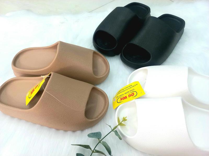 Product Introduction of Dép bánh mỳ nam nữ 3 màu êm chân dễ thương 2
