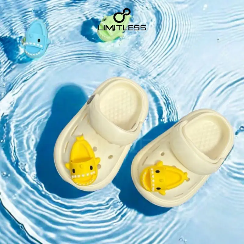 Aksesoris Jibbitz Hiue Terbaru 2024 Lucu Premium Pin Hiu Motif Terbaru Karakter Kekinian Unisex ( Sandal Sepatu ) Shoe Karet Model Shark Warna Selempang Badminton Safety Pump Flash 4