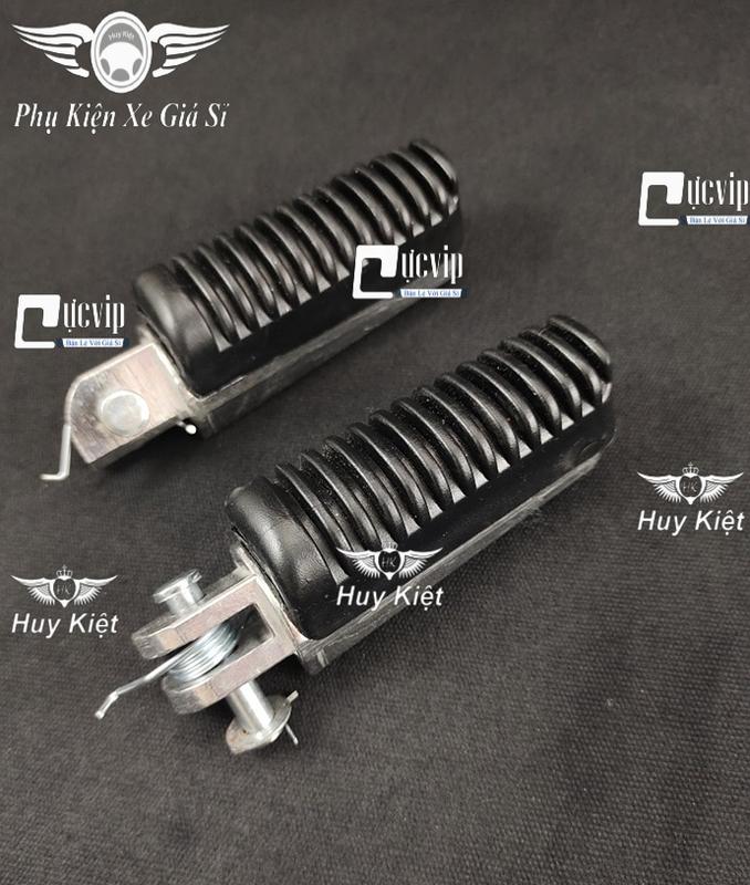 Gác Chân Trước Exciter 135. Exciter 150 (2011 - 2020) Kiểu Cao Su Sọc Ngang MS5960