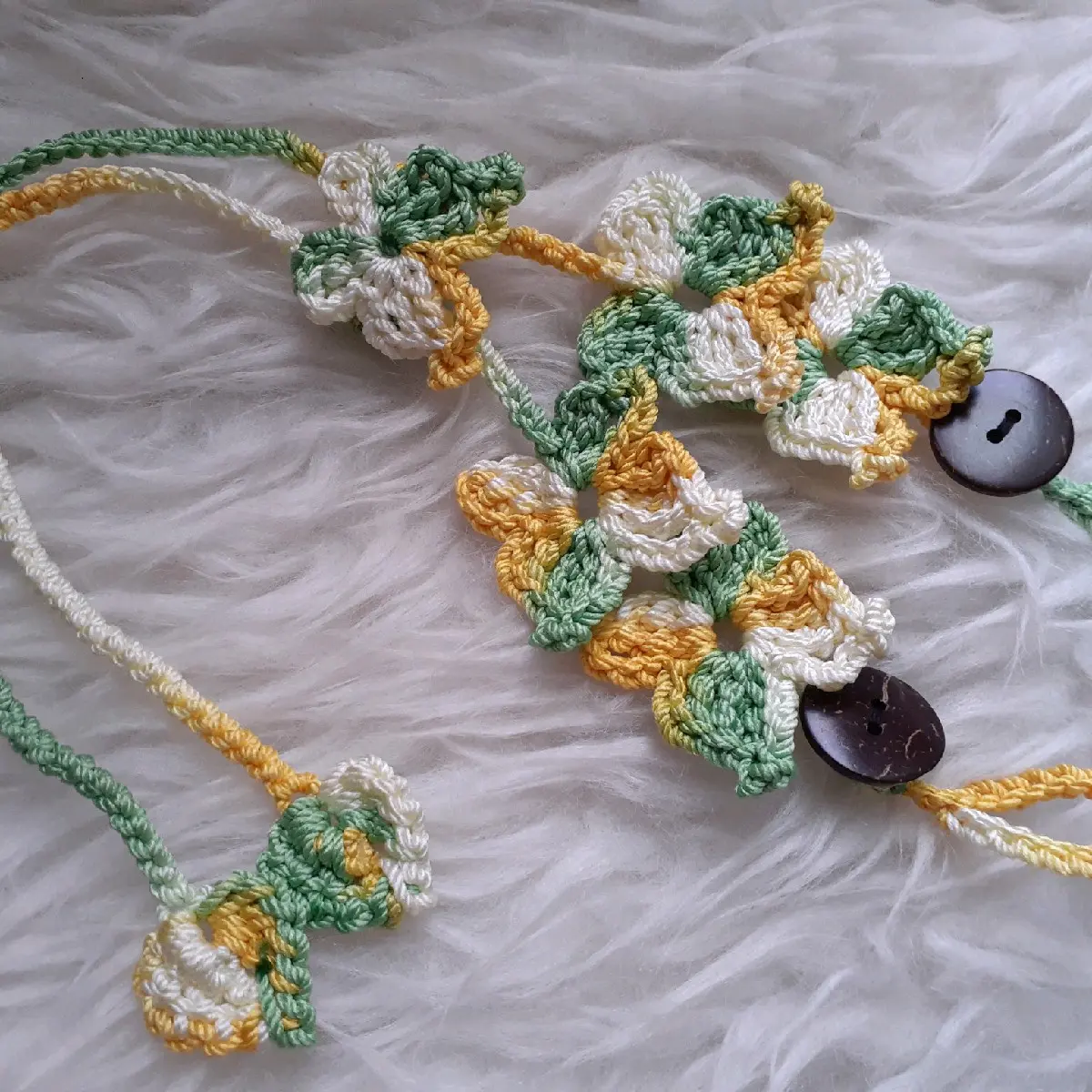 Strap Masker Rajut Gradasi Kupu