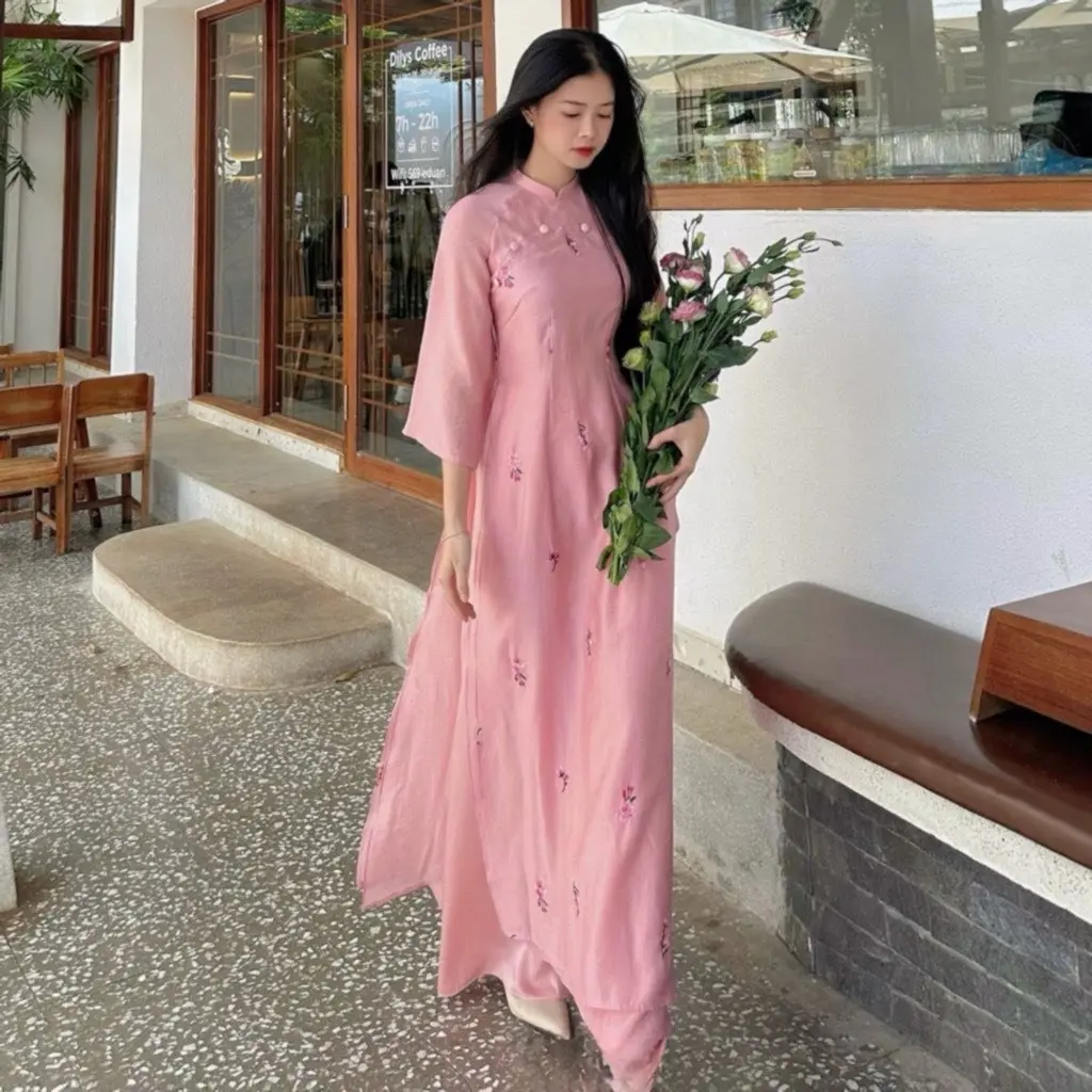 Áo Dài Cách Tân Maya Lụa Tơ Hồng Thêu Hoa Nổi, Quần Lưng Chun, Màu Hồng Nữ Women