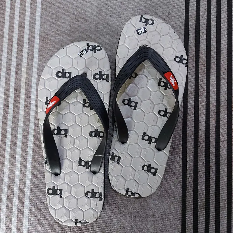 (DÉP NAM- NỮ QUAI HƯƠU)Dép lào,, dép quai hươu, quai dép mềm, dẻo size 36-->44( 36 đến 39 Nũ quai nhỏ Nam tăng 1 size ) Dép. Đế 2 lớp (trên đế mềm, dưới đế cứng). 1