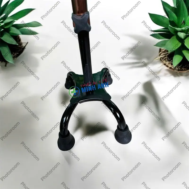 Gậy chống 4 chân cao cấp , phun sơn tĩnh điên, chống trơn trượt 2