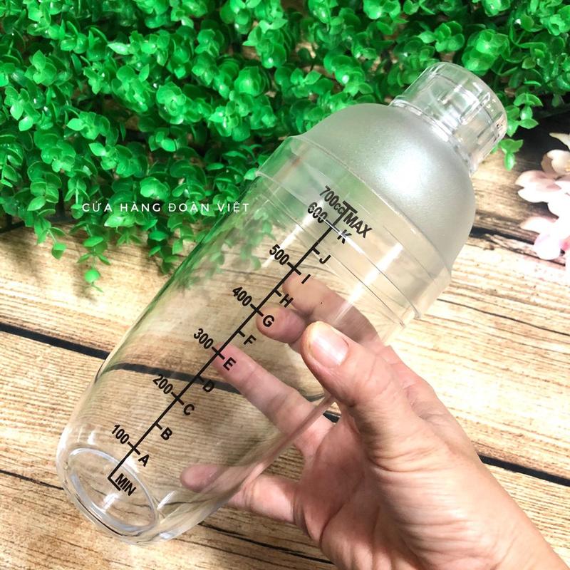 DV- Bình Lắc Shaker Nhựa Dày 500 ml, 700ml - Pha Chế Cocktail, Trà Sữa. Dụng cụ pha chế có vạch chia định lượng, nhựa trong