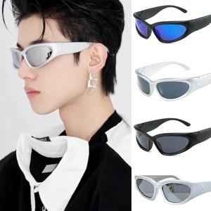 【Spot Goods】Fashion Rectangle Sunglasses Men Women Korean Punk Sunglasses UV 400 Protection Shades