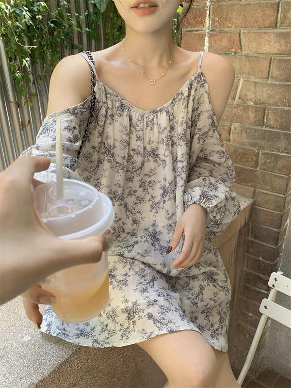 Áo váy 2 dây khoét vai hoa nhí xanh Chuppy nữ - Đầm cộc tay mặc đi biển kiểu dáng bánh bèo tiểu thư hotgirl hàn quốc đẹp