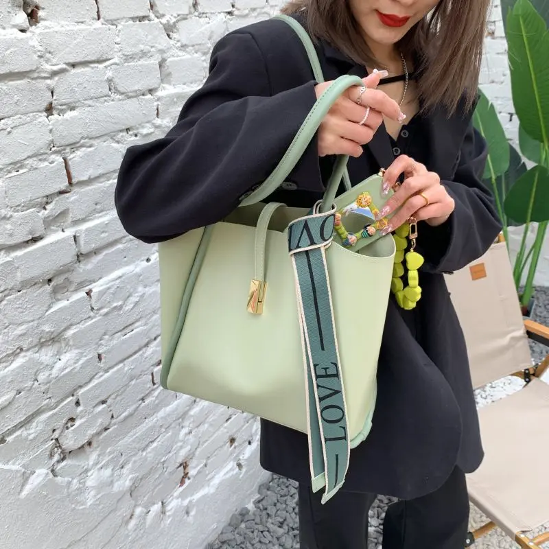 Tas Totebag Wanita Premium Florida Kunci / Tas Bahu Wanita Murah Terbaru Tote Perempuan 5