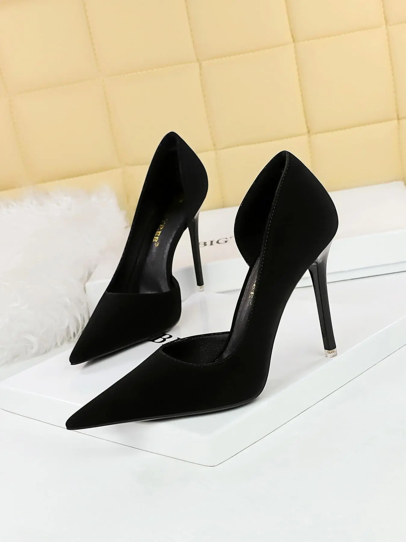 Women's Elegant Solid Color High Heels,  Women's Shoes, Fashionable Pointed Toe High Heels for Party, Daily Decor, Trendy All-match Minimalist Heeled Shoes for Women & Girls Christmas Gift